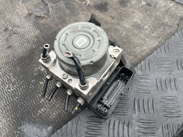 bontott VW PASSAT B8 ABS Kocka