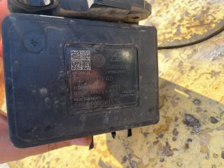 bontott VW PASSAT B8 ABS Kocka