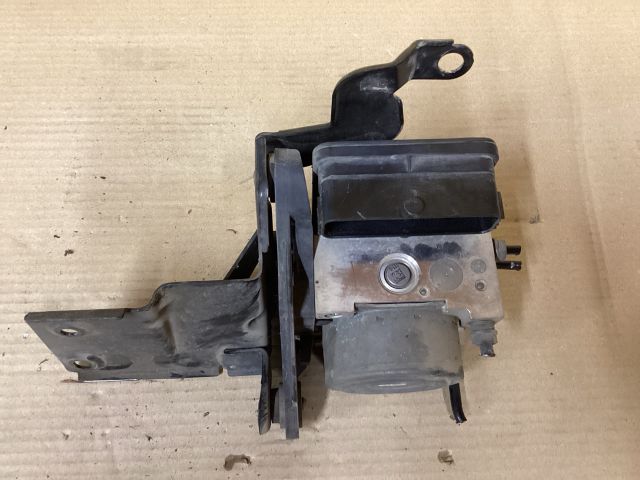 bontott VW PASSAT B8 ABS Kocka