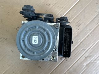 bontott VW PASSAT B8 ABS Kocka