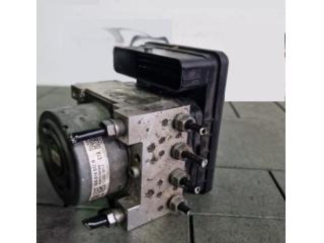 bontott VW PASSAT B8 ABS Kocka