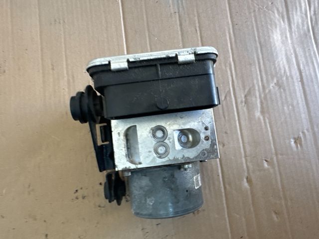 bontott VW PASSAT B8 ABS Kocka