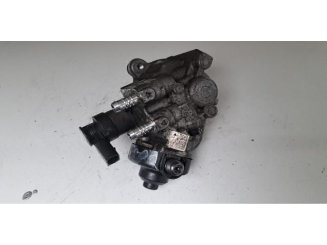 bontott VW PASSAT B8 Adagoló