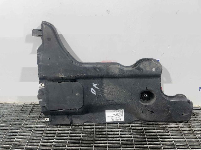 bontott VW PASSAT B8 Alsó Motorburkolat