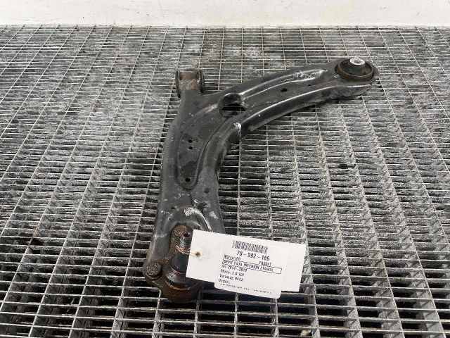 bontott VW PASSAT B8 Bal első Lengőkar