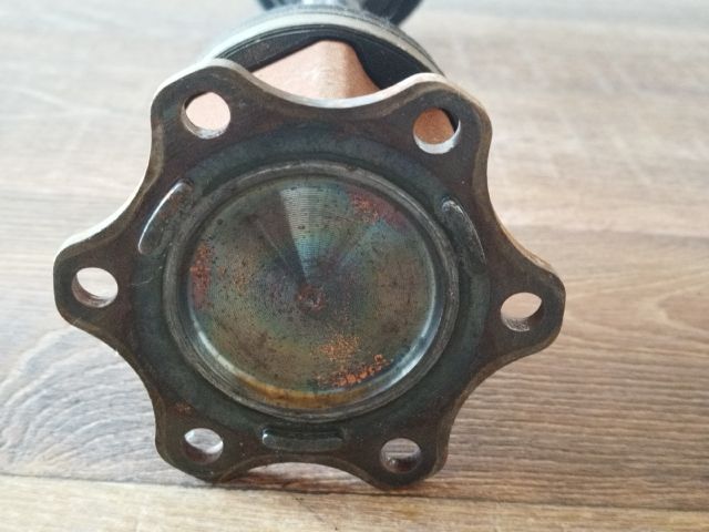 bontott VW PASSAT B8 Bal Féltengely