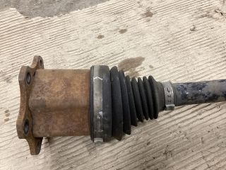 bontott VW PASSAT B8 Bal Féltengely