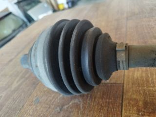 bontott VW PASSAT B8 Bal Féltengely