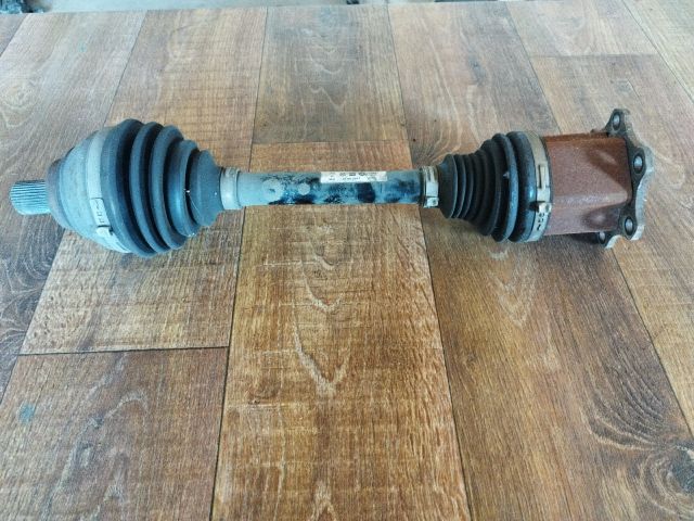 bontott VW PASSAT B8 Bal Féltengely