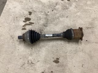 bontott VW PASSAT B8 Bal Féltengely