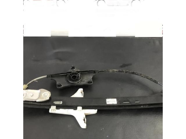 bontott VW PASSAT B8 Bal hátsó Ablakemelő Szerkezet (Elektromos)