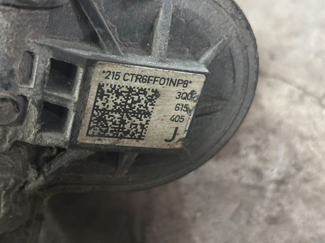 bontott VW PASSAT B8 Bal hátsó Féknyereg Munkahengerrel