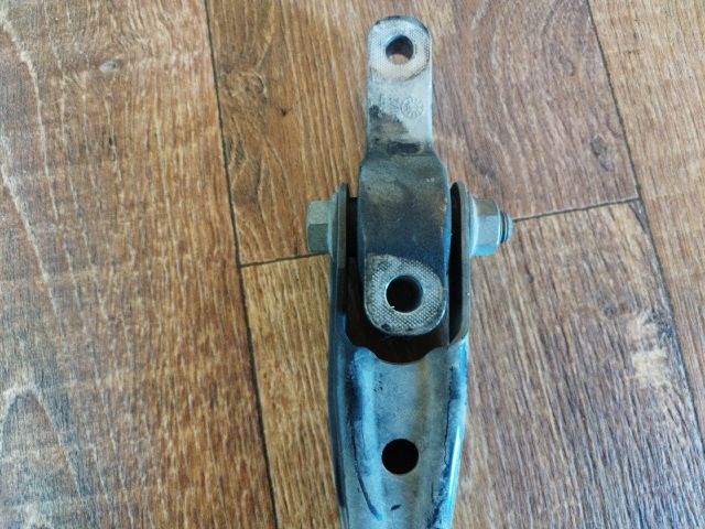 bontott VW PASSAT B8 Billenésgátló Bak