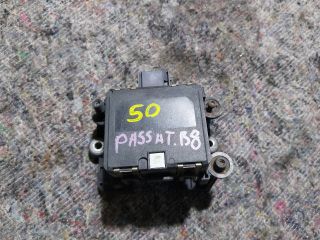 bontott VW PASSAT B8 Distronic Vezérlő Panel