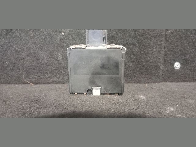 bontott VW PASSAT B8 Distronic Vezérlő Panel