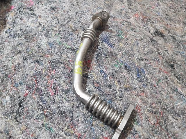 bontott VW PASSAT B8 EGR Hűtő Cső