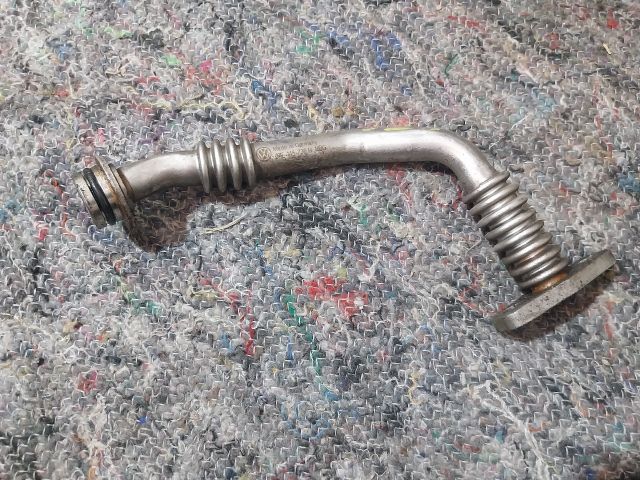 bontott VW PASSAT B8 EGR Hűtő Cső