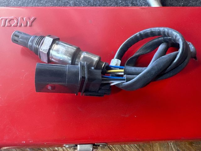 bontott VW PASSAT B8 Első Lambdaszonda