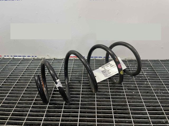 bontott VW PASSAT B8 Első Rugó