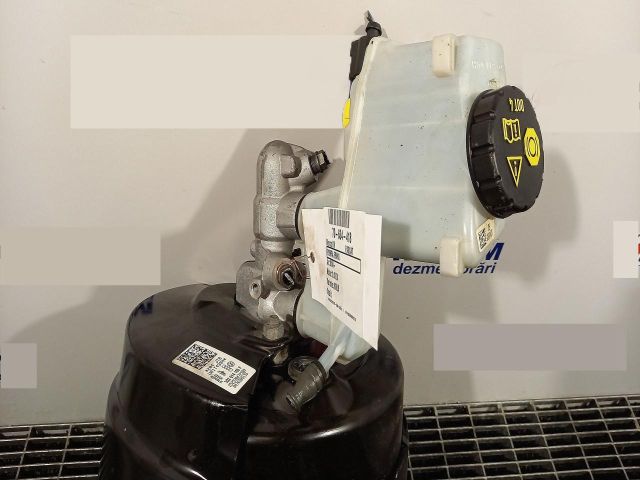 bontott VW PASSAT B8 Főfékhenger