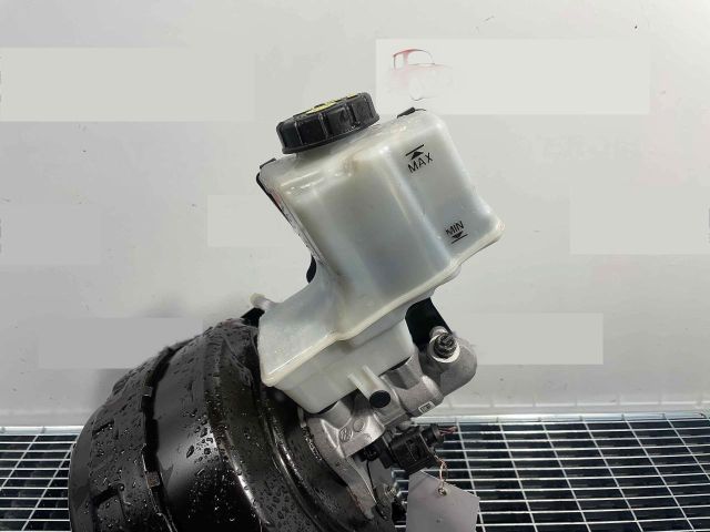 bontott VW PASSAT B8 Főfékhenger