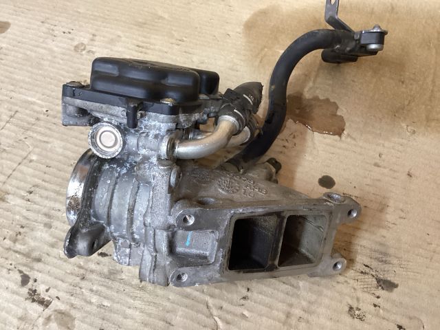 bontott VW PASSAT B8 Fojtószelep (Elektromos)