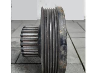 bontott VW PASSAT B8 Főtengely Szíjtárcsa