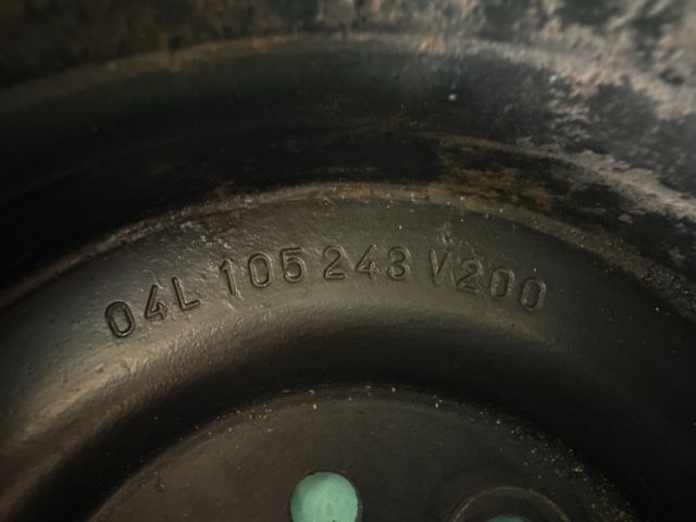 bontott VW PASSAT B8 Főtengely Szíjtárcsa