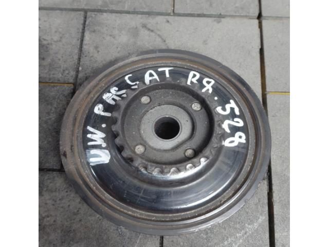 bontott VW PASSAT B8 Főtengely Szíjtárcsa