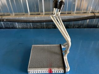 bontott VW PASSAT B8 Fűtőradiátor