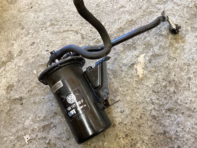 bontott VW PASSAT B8 Gázolajszűrő Ház