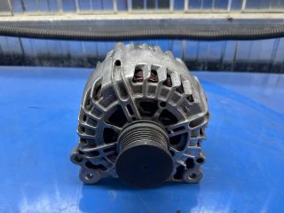 bontott VW PASSAT B8 Generátor