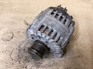 bontott VW PASSAT B8 Generátor