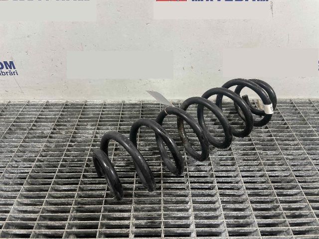 bontott VW PASSAT B8 Hátsó Rugó