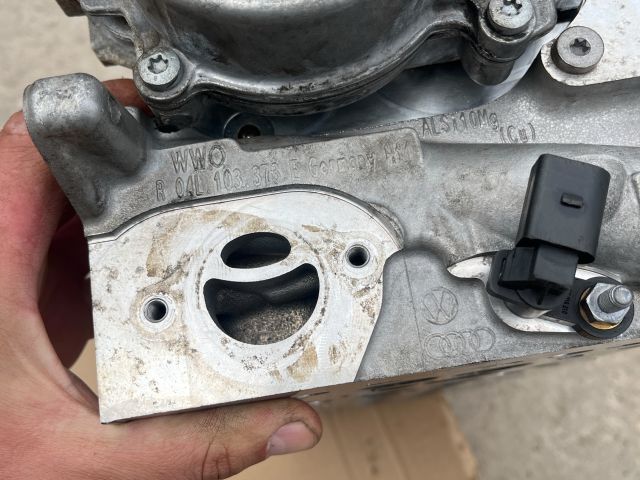 bontott VW PASSAT B8 Hengerfej