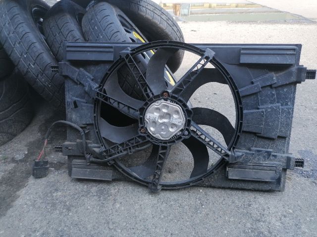 bontott VW PASSAT B8 Hűtő Ventilátor(ok), Radiátor(ok) Szett