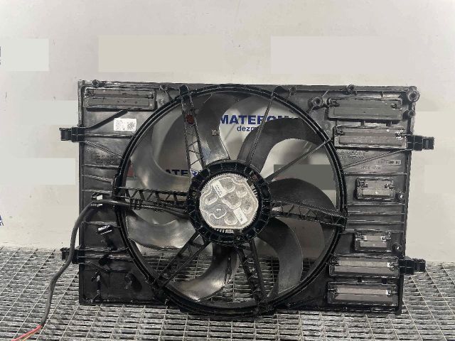 bontott VW PASSAT B8 Hűtőventilátor
