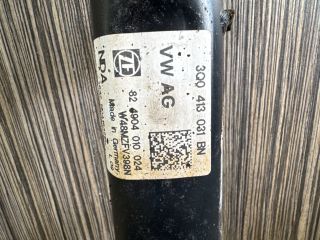 bontott VW PASSAT B8 Jobb első Csonkállvány Kerékaggyal