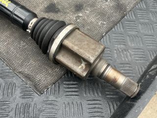 bontott VW PASSAT B8 Jobb Féltengely