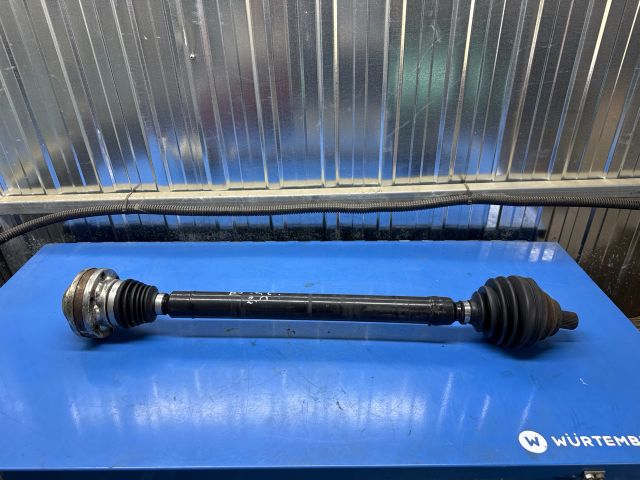 bontott VW PASSAT B8 Jobb Féltengely