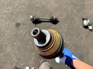 bontott VW PASSAT B8 Jobb Féltengely