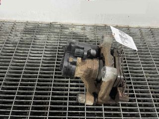 bontott VW PASSAT B8 Jobb hátsó Féknyereg Munkahengerrel