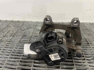 bontott VW PASSAT B8 Jobb hátsó Féknyereg Munkahengerrel