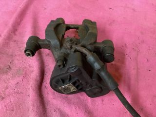 bontott VW PASSAT B8 Jobb hátsó Féknyereg Munkahengerrel