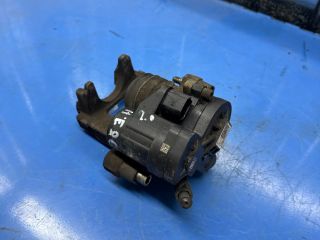 bontott VW PASSAT B8 Jobb hátsó Féknyereg Munkahengerrel