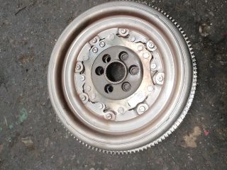 bontott VW PASSAT B8 Kettős tömegű Lendkerék