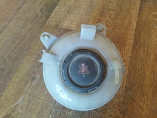 bontott VW PASSAT B8 Kiegyenlítő Tartály