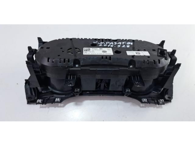 bontott VW PASSAT B8 Kilométeróra