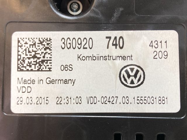 bontott VW PASSAT B8 Kilométeróra