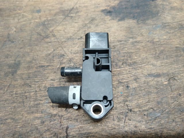 bontott VW PASSAT B8 Kipufogó Nyomásérzékelő